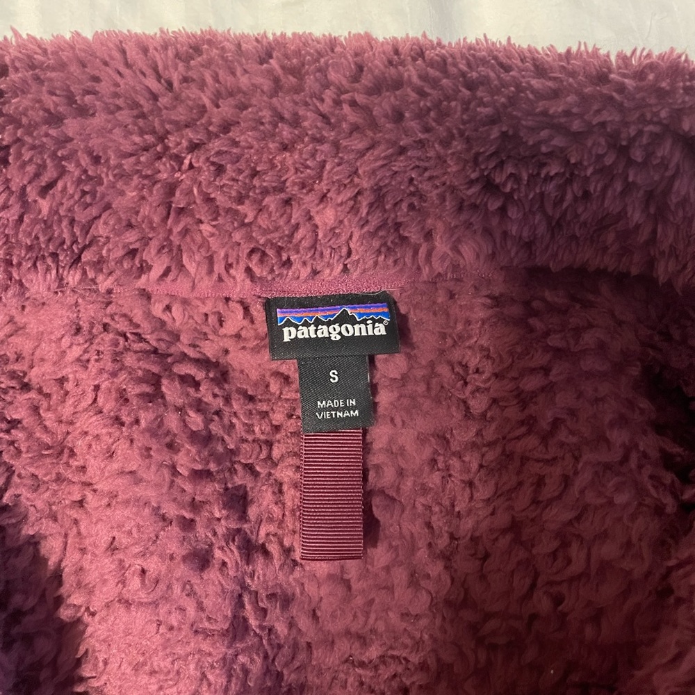Patagonia 1/4-Zip - Picture 2 of 2